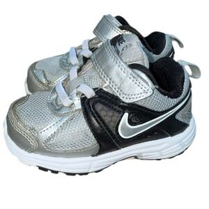 Nike Dart 9 Toddler‎ Baby Boy Girl Silver Black Athletic Shoes Sneakers Size 5C